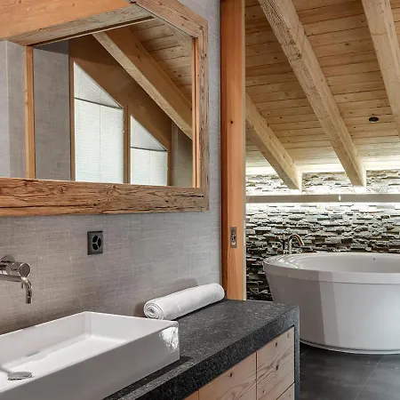 4br Stunning Penthouse - Ski In&ski Out - What'app - 0034-635-518-216 - For Reservations! زيرمات
