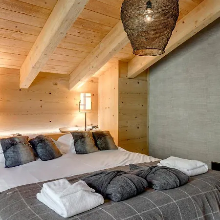 4br Stunning Penthouse - Ski In&ski Out - What'app - 0034-635-518-216 - For Reservations! شقة *