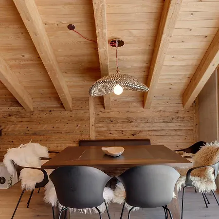 4br Stunning Penthouse - Ski In&ski Out - What'app - 0034-635-518-216 - For Reservations! شقة *